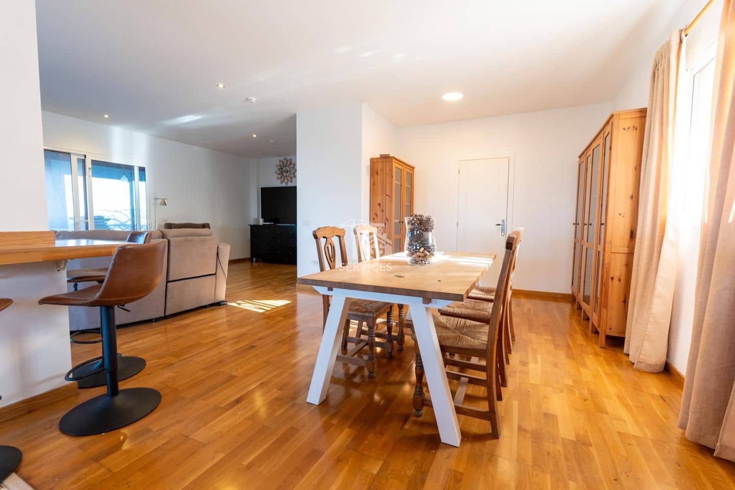 7 bedroom Villa for sale in Adeje with pool garage - € 1,500,000 (Ref: 9756761)