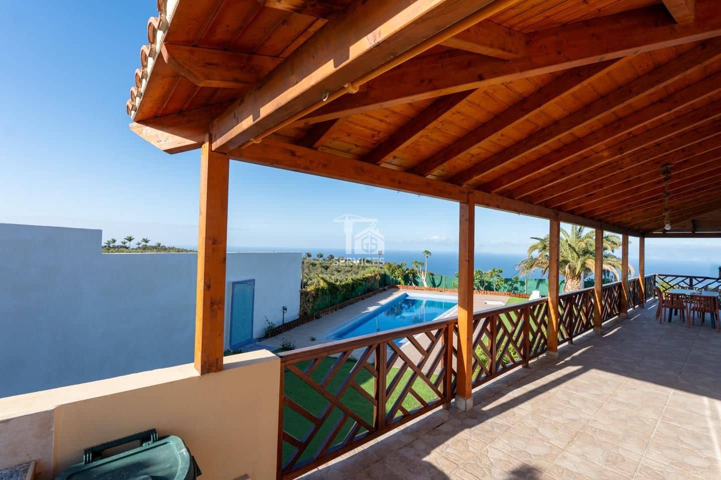 7 bedroom Villa for sale in Adeje with pool garage - € 1,500,000 (Ref: 9756761)