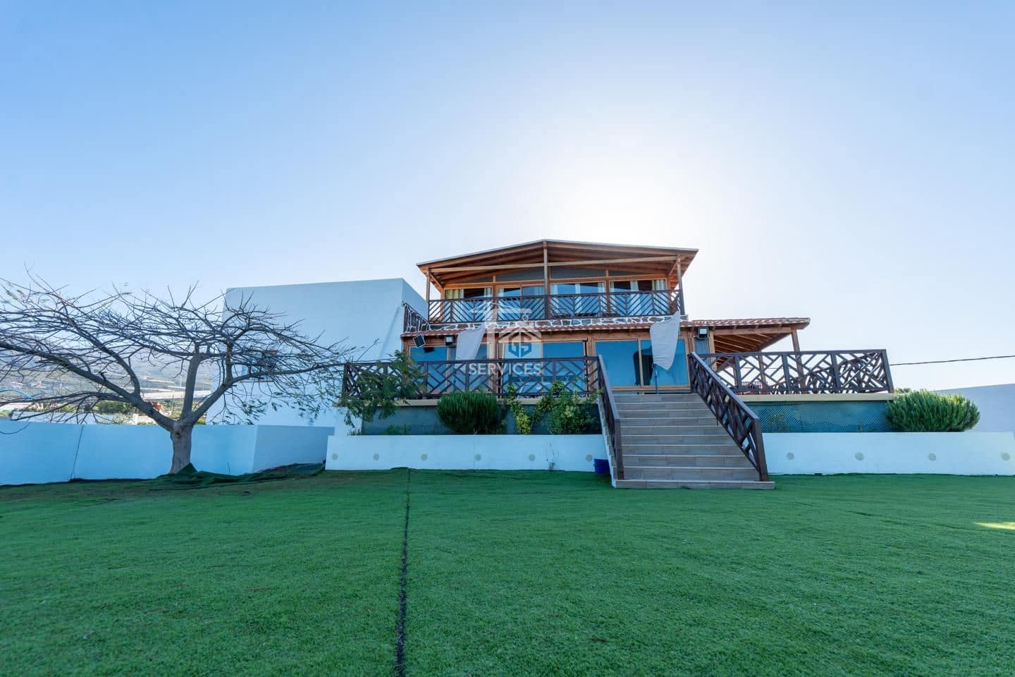 7 bedroom Villa for sale in Adeje with pool garage - € 1,500,000 (Ref: 9756761)