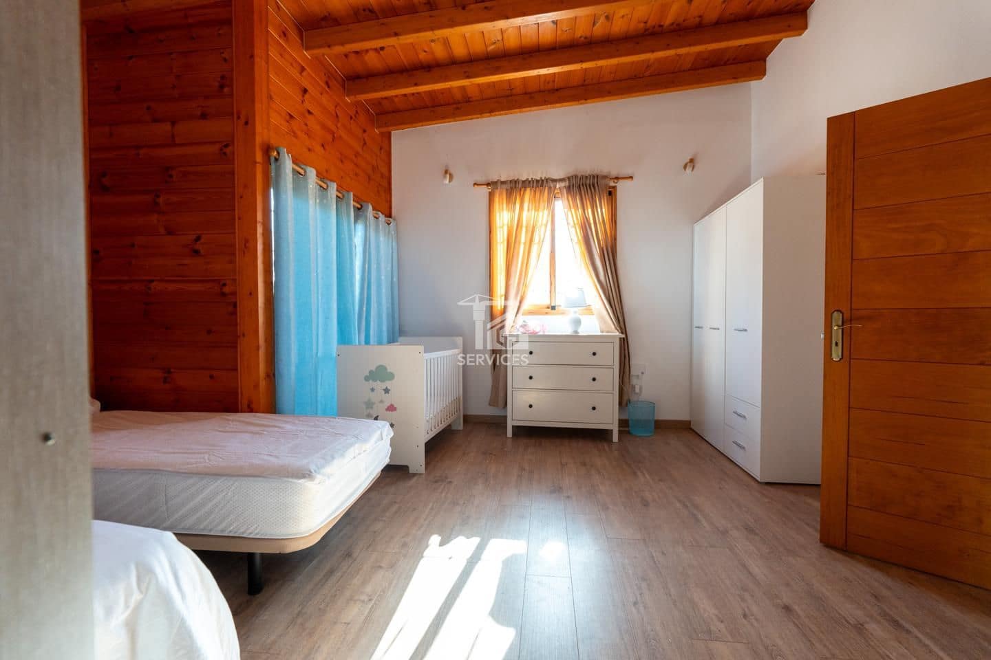 7 bedroom Villa for sale in Adeje with pool garage - € 1,500,000 (Ref: 9756761)