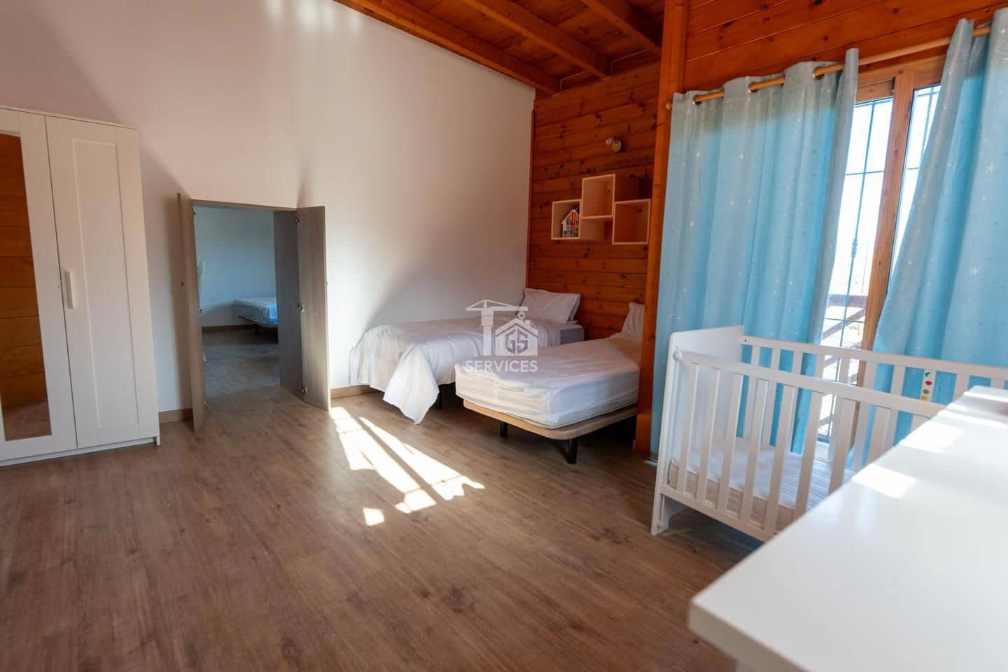 7 bedroom Villa for sale in Adeje with pool garage - € 1,500,000 (Ref: 9756761)