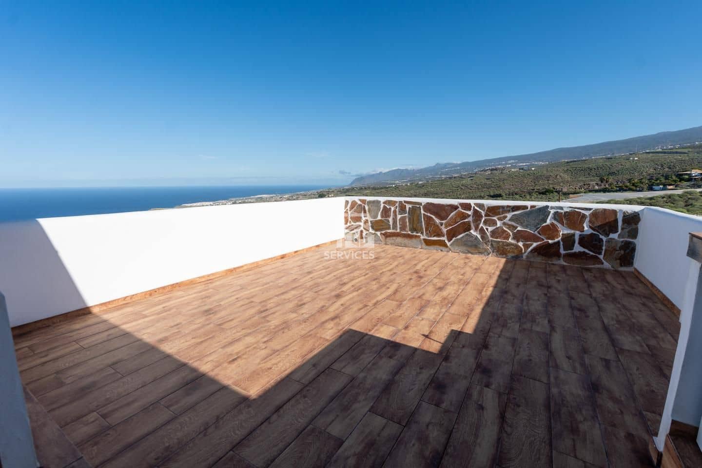 7 bedroom Villa for sale in Adeje with pool garage - € 1,500,000 (Ref: 9756761)