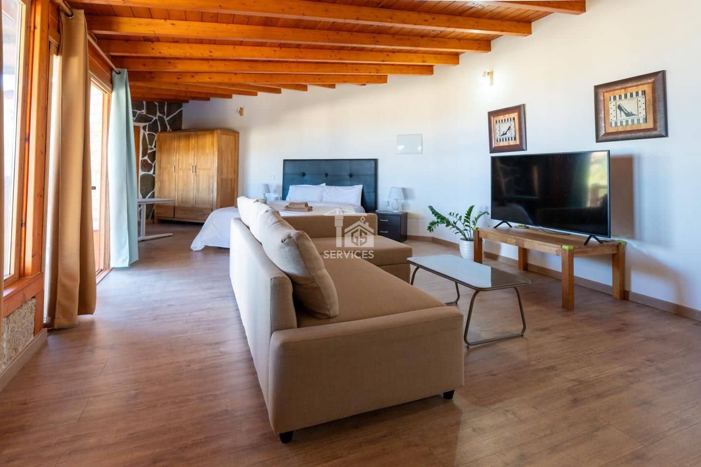 7 bedroom Villa for sale in Adeje with pool garage - € 1,500,000 (Ref: 9756761)