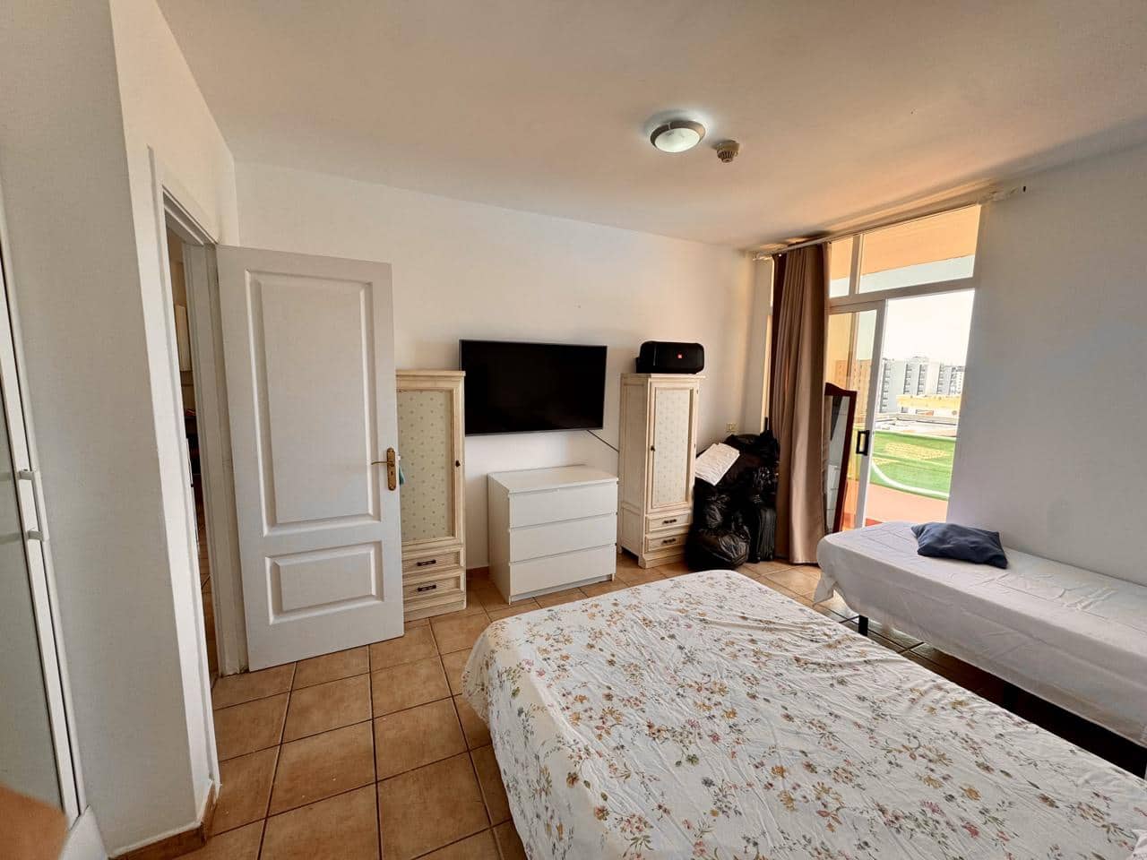 1 bedroom Flat for rent in Adeje with pool garage - € 1,100 (Ref: 9772632)