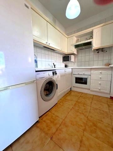 1 soverom Leilighet til salgs i Los Cristianos, Arona med svømmebasseng - € 365 000 (Ref: 9777273)