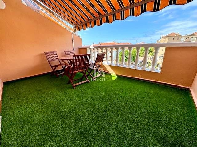 1 soverom Leilighet til salgs i Los Cristianos, Arona med svømmebasseng - € 365 000 (Ref: 9777273)