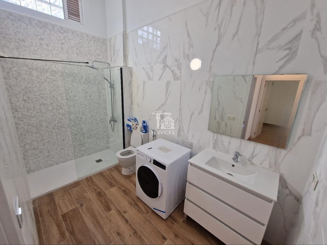 Piso de 2 habitaciones en Adeje en venta con garaje - 286.000 € (Ref: 9777274)