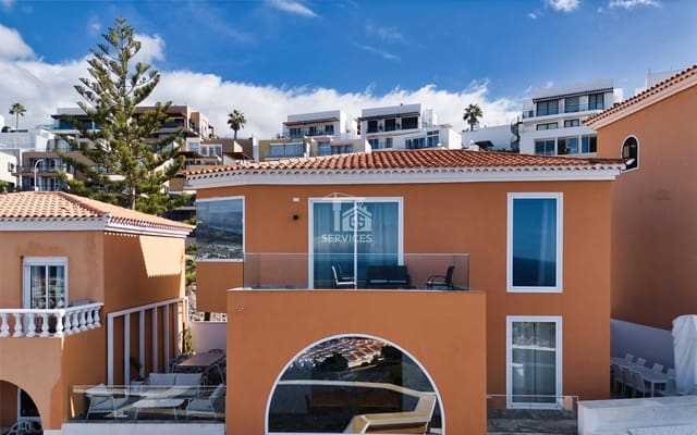 4 quarto Moradia para venda em San Eugenio Alto, Adeje com garagem - 799 000 € (Ref: 9777275)