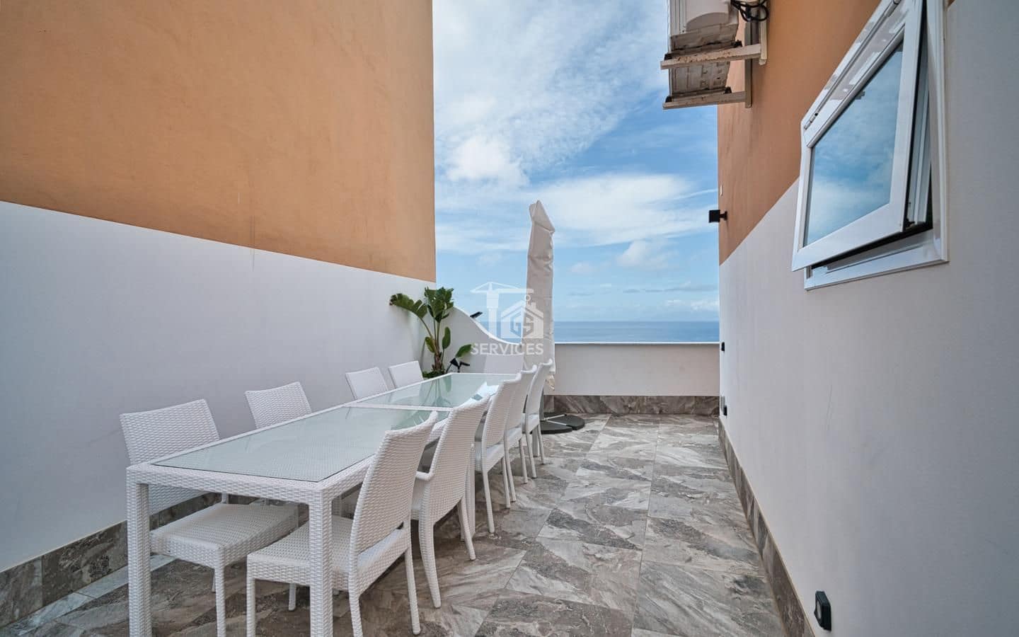 4 soverom Villa til salgs i Adeje med garasje - € 799 000 (Ref: 9777275)