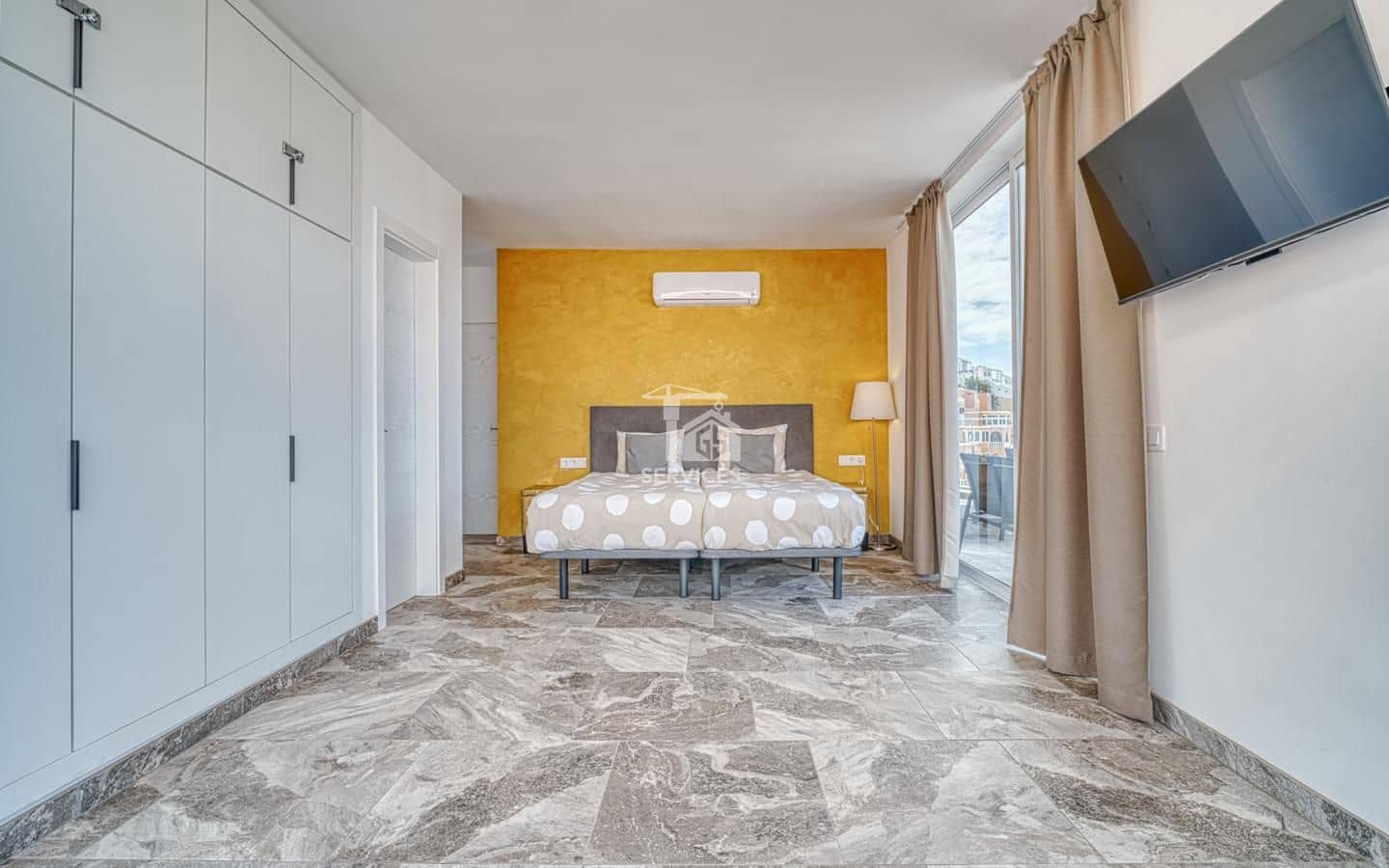 4 soverom Villa til salgs i Adeje med garasje - € 799 000 (Ref: 9777275)