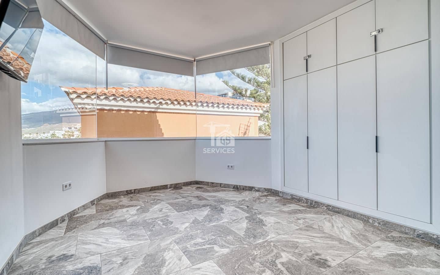 4 soverom Villa til salgs i Adeje med garasje - € 799 000 (Ref: 9777275)