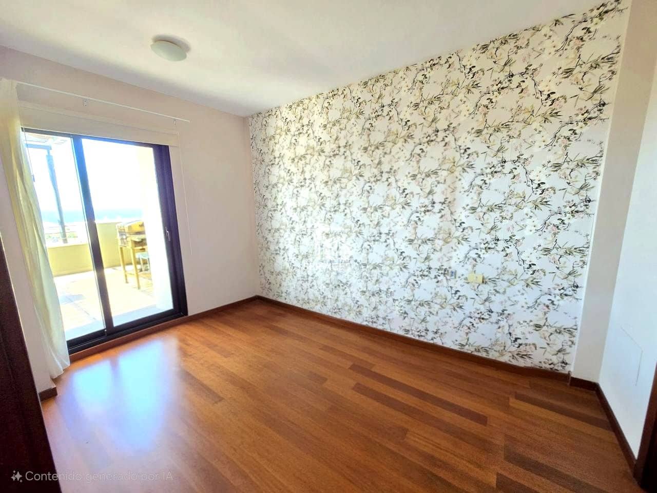 3 slaapkamer Flat te koop in Adeje - € 950.000 (Ref: 9777276)