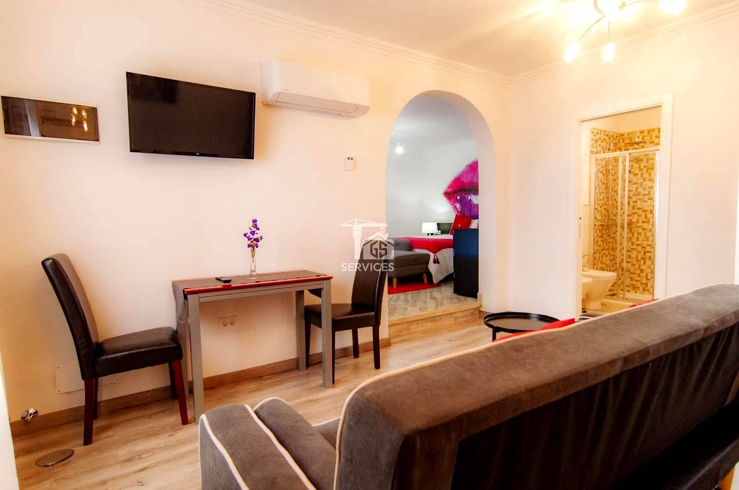 11 bedroom Villa for sale in El Rosario with pool - € 2,190,000 (Ref: 9777277)