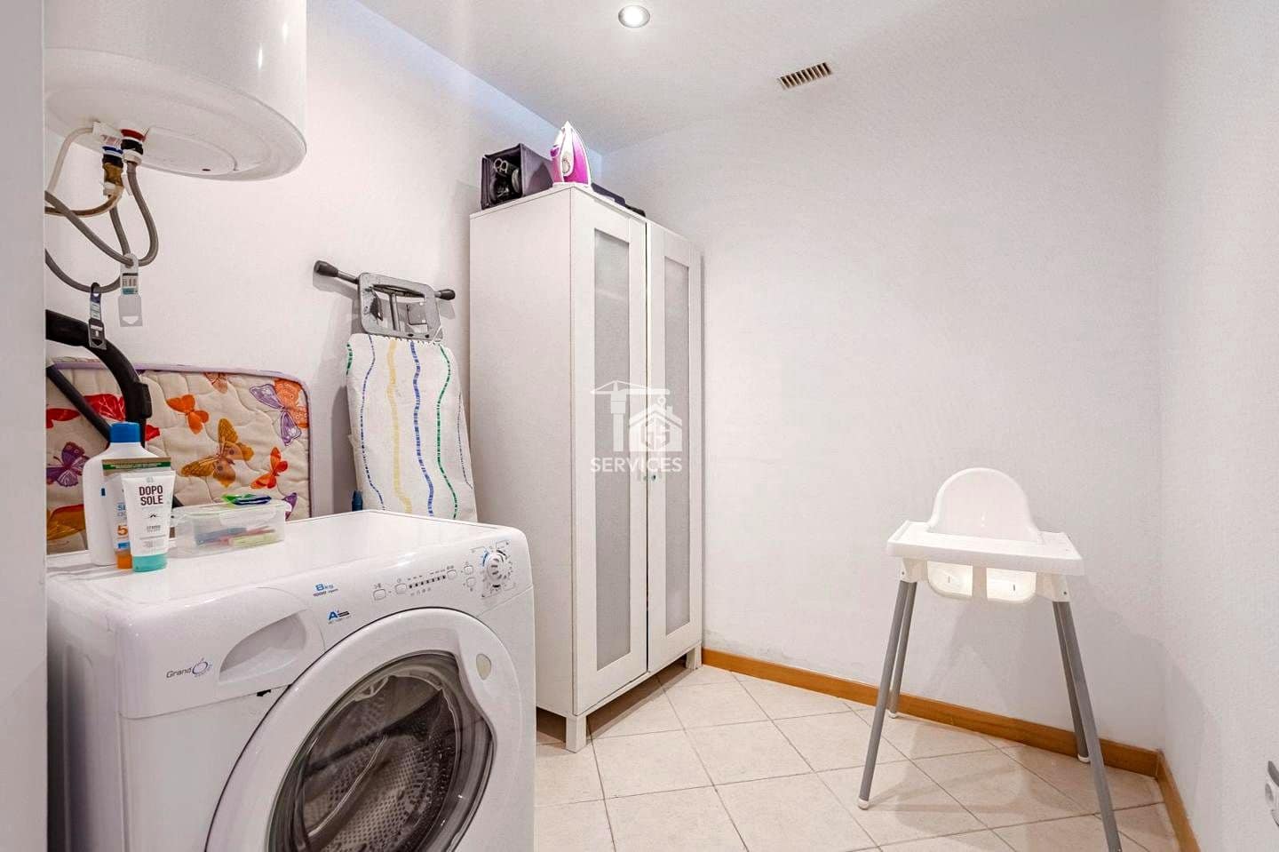 3 sypialnia Mieszkanie na sprzedaż w Adeje z basenem garażem - 425 000 € (Ref: 9777278)