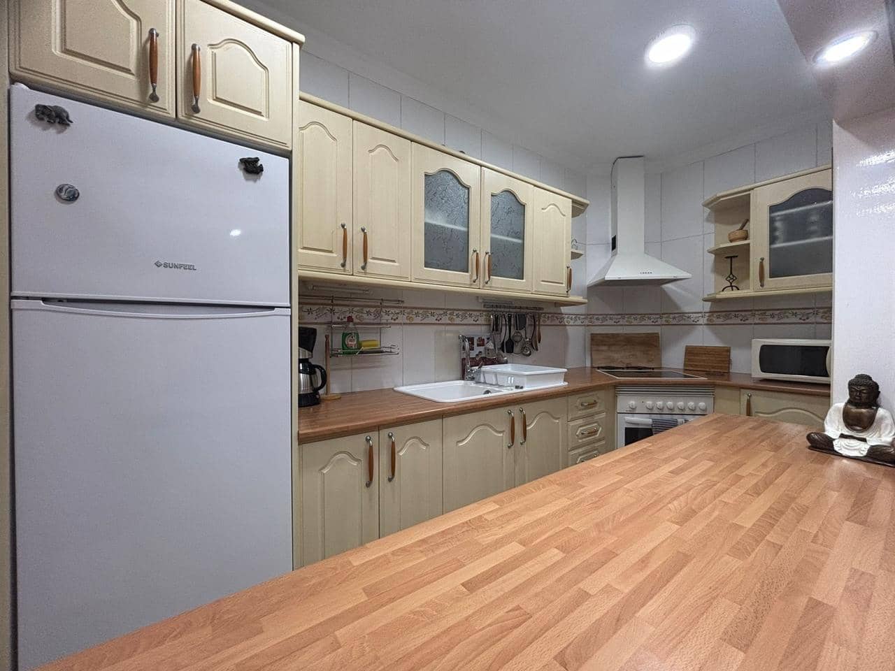 2 bedroom Flat for sale in Arona with pool garage - € 276,000 (Ref: 9778747)