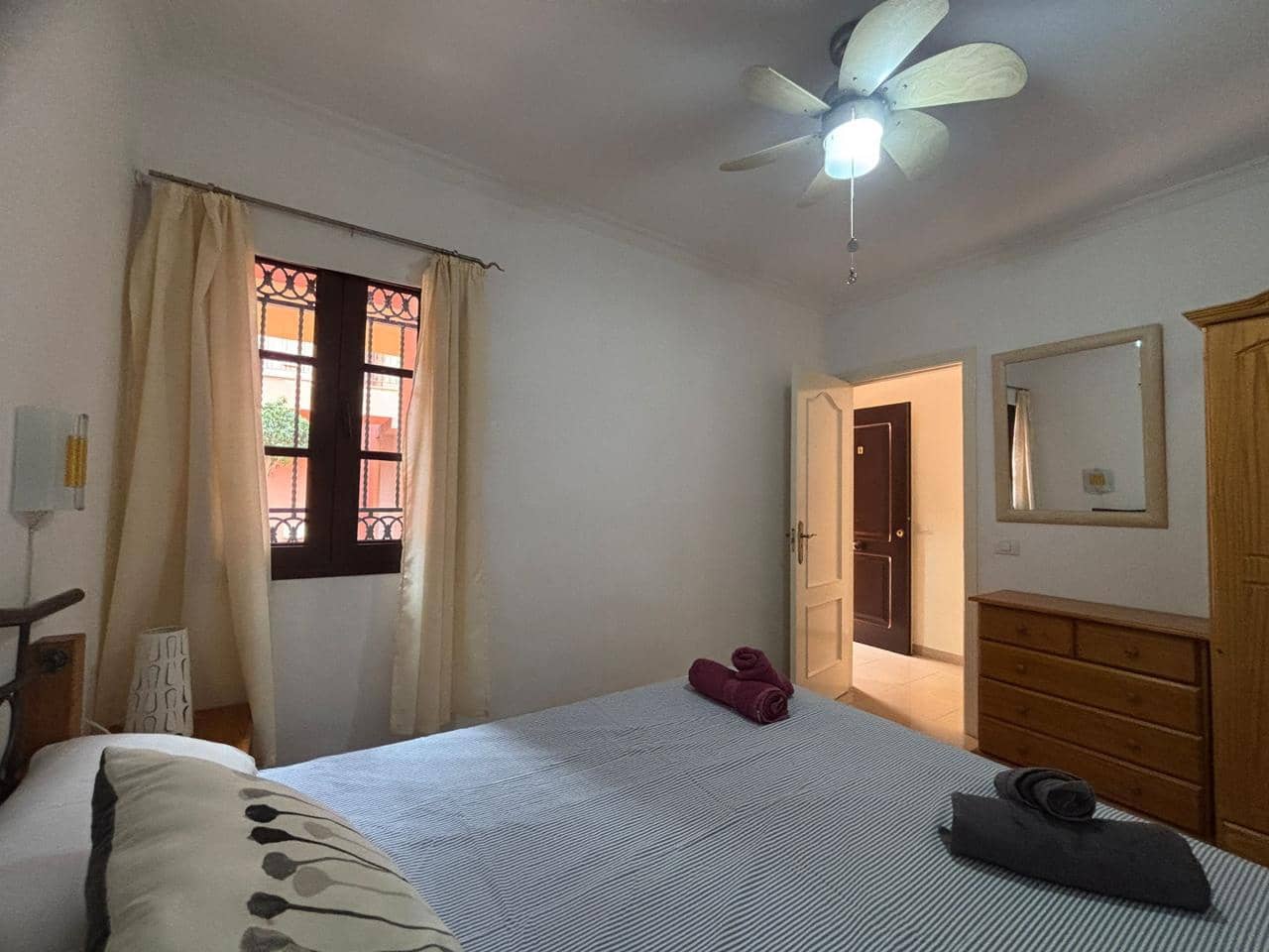 2 bedroom Flat for sale in Arona with pool garage - € 276,000 (Ref: 9778747)