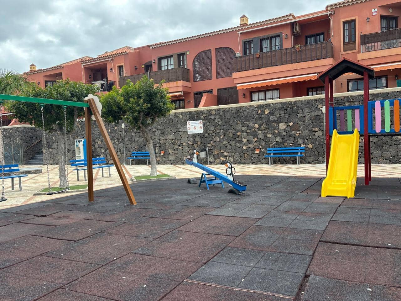 2 bedroom Flat for sale in Arona with pool garage - € 276,000 (Ref: 9778747)