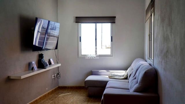 3 sypialnia Willa na sprzedaż w Chiguergue, Guía de Isora z garażem - 330 000 € (Ref: 9778750)