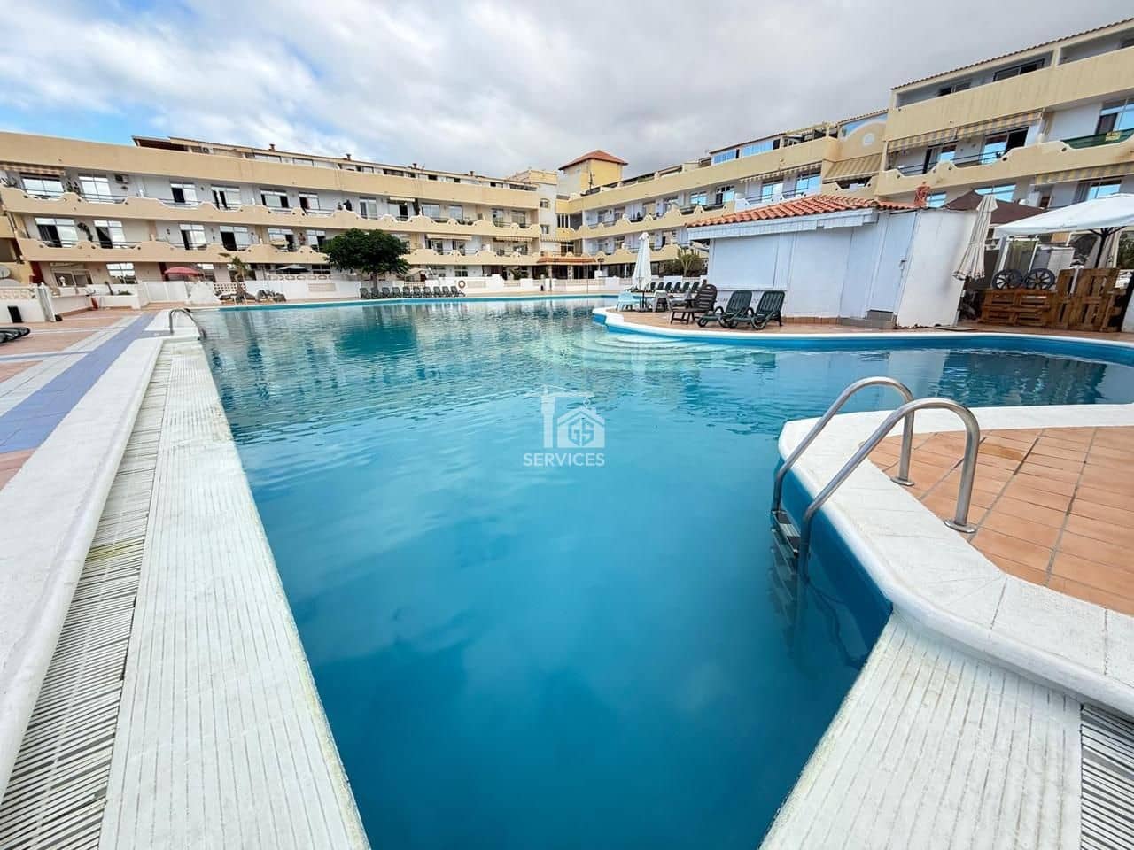 1 sovrum Lägenhet till salu i Adeje med garage - 175 000 € (Ref: 9785062)