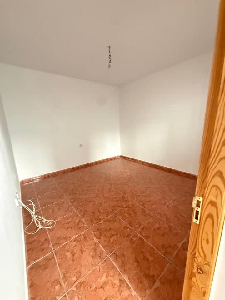 4 soverom Villa til salgs i Arona - € 279 900 (Ref: 9785064)