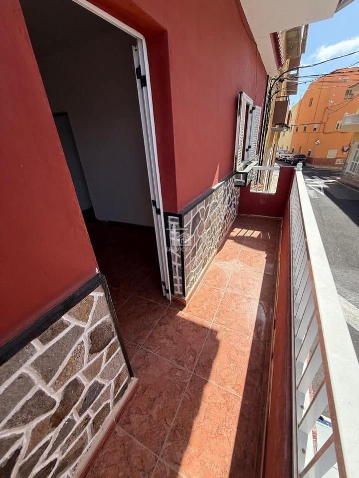 4 soverom Villa til salgs i Arona - € 279 900 (Ref: 9785064)