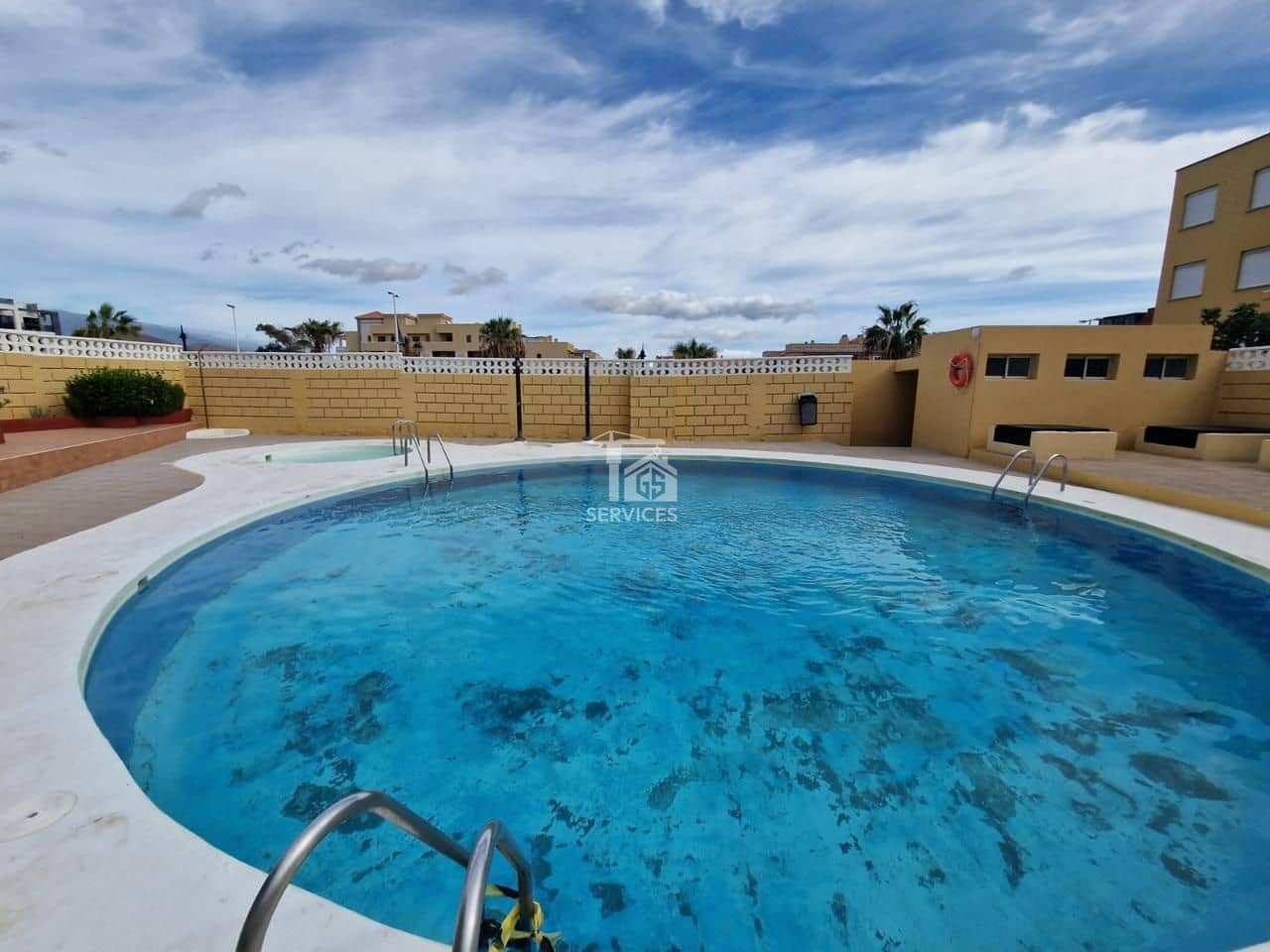 3 slaapkamer Flat te koop in Granadilla de Abona met zwembad garage - € 355.000 (Ref: 9795728)