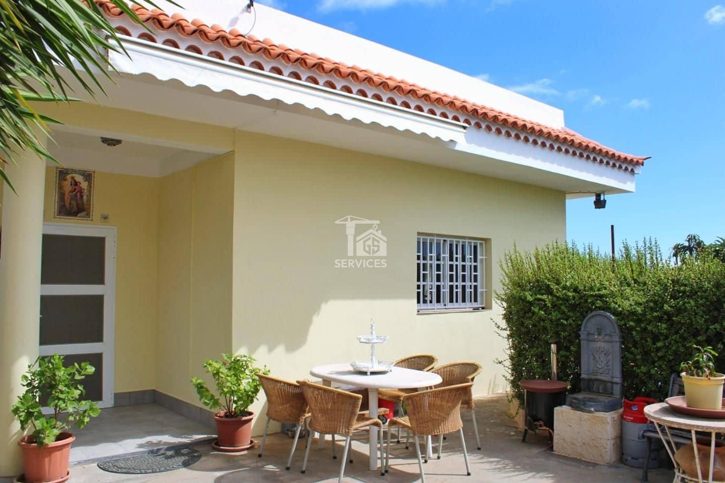 3 sovrum Villa till salu i Arafo med pool garage - 585 000 € (Ref: 9805468)