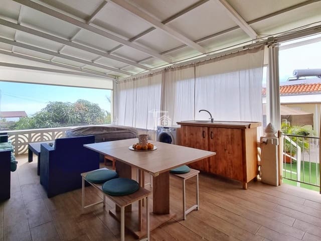 3 sovrum Villa till salu i Arafo med pool garage - 585 000 € (Ref: 9805468)