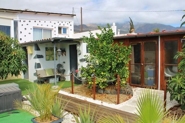 3 sovrum Villa till salu i Arafo med pool garage - 585 000 € (Ref: 9805468)