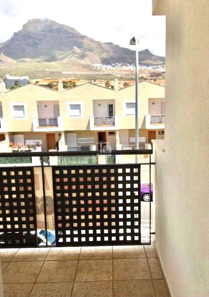 4 Zimmer Villa zu verkaufen in Costa Adeje mit Pool Garage - 549.000 € (Ref: 9805470)