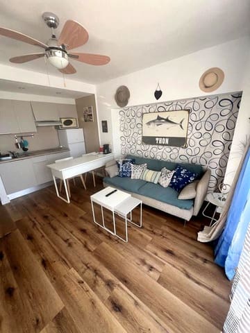 1 bedroom Flat for sale in Playa de las Americas, Arona with pool garage - € 290,000 (Ref: 9805472)