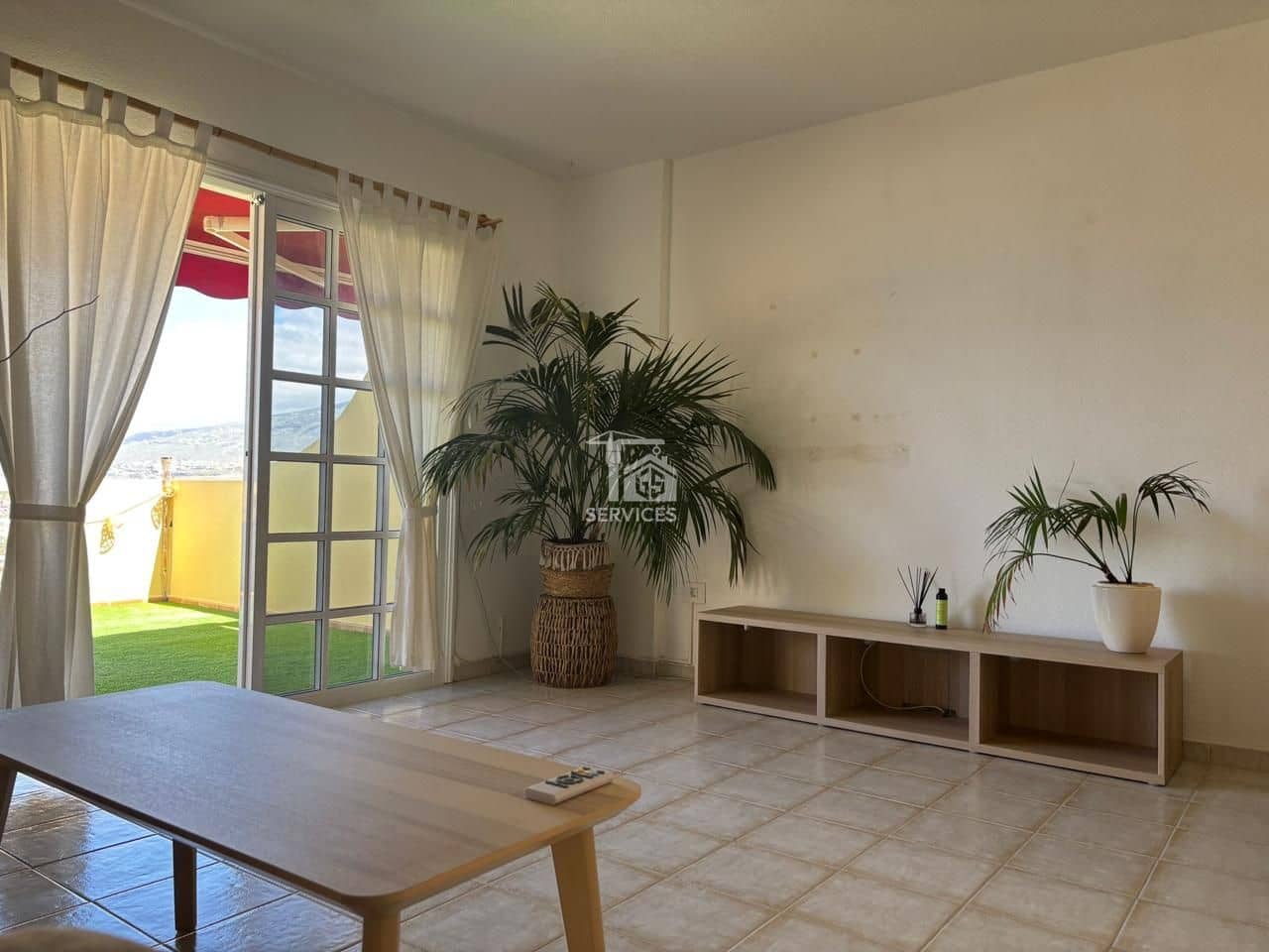 Piso de 1 habitación en Adeje en venta con garaje - 370.000 € (Ref: 9815059)