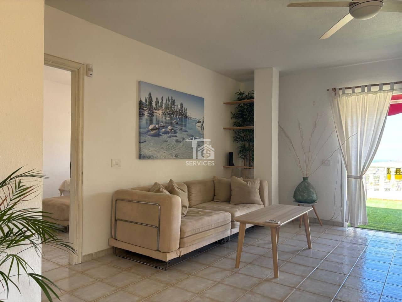 Piso de 1 habitación en Adeje en venta con garaje - 370.000 € (Ref: 9815059)