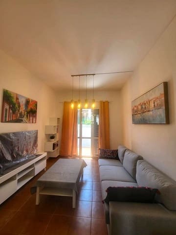 2 slaapkamer Villa te koop in Playa de las Americas, Arona met zwembad garage - € 350.000 (Ref: 9816424)