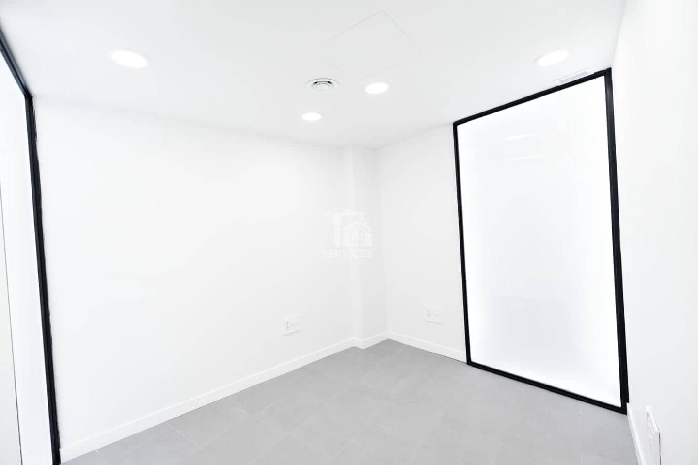 Negocio de 10 habitaciones en Santa Cruz de Tenerife en alquiler - 3.000 € (Ref: 9819255)
