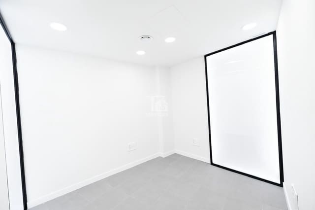 Negocio de 10 habitaciones en El Cabo, Santa Cruz de Tenerife en alquiler - 3.000 € (Ref: 9819255)