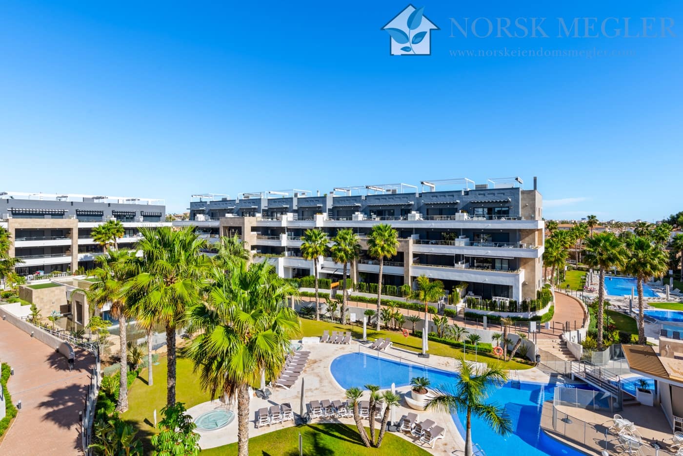 2 soveværelse Penthouse til salg i Playa Flamenca med swimmingpool garage - € 519.000 (Ref: 10004612)