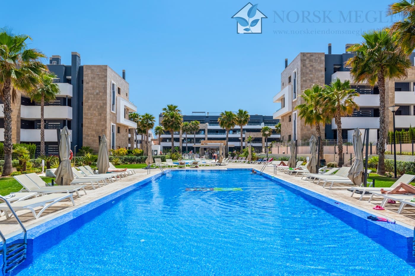 2 soveværelse Penthouse til salg i Playa Flamenca med swimmingpool garage - € 519.000 (Ref: 10004612)