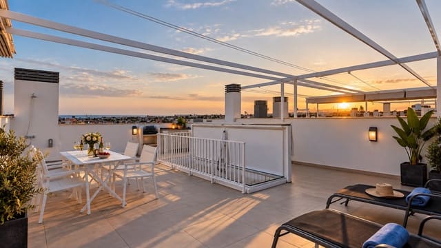 2 soveværelse Penthouse til salg i Playa Flamenca, Orihuela med swimmingpool garage - € 519.000 (Ref: 10004612)