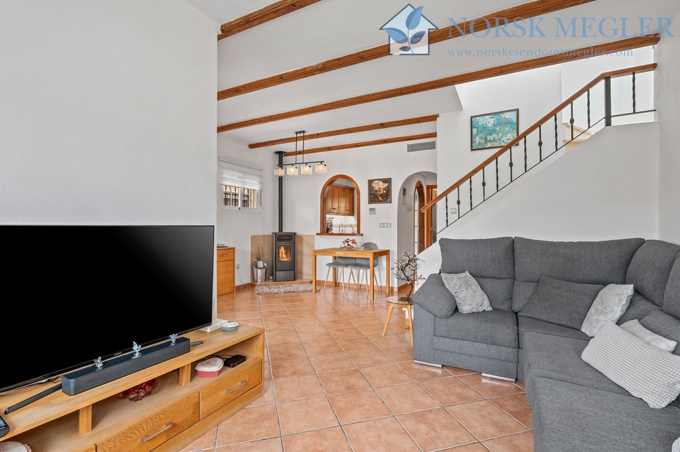 3 bedroom Villa for sale in Lo Crispin with pool garage - € 295,000 (Ref: 10004613)