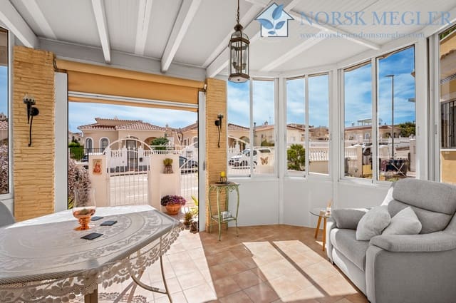 3 bedroom Villa for sale in Lo Crispin, Algorfa with pool garage - € 295,000 (Ref: 10004613)