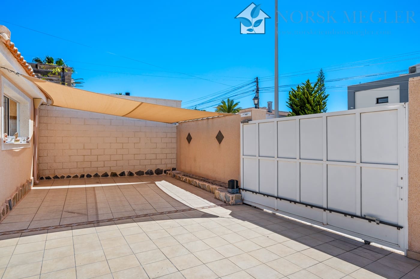 3 slaapkamer Villa te koop in Ciudad Quesada met zwembad garage - € 559.000 (Ref: 10004614)
