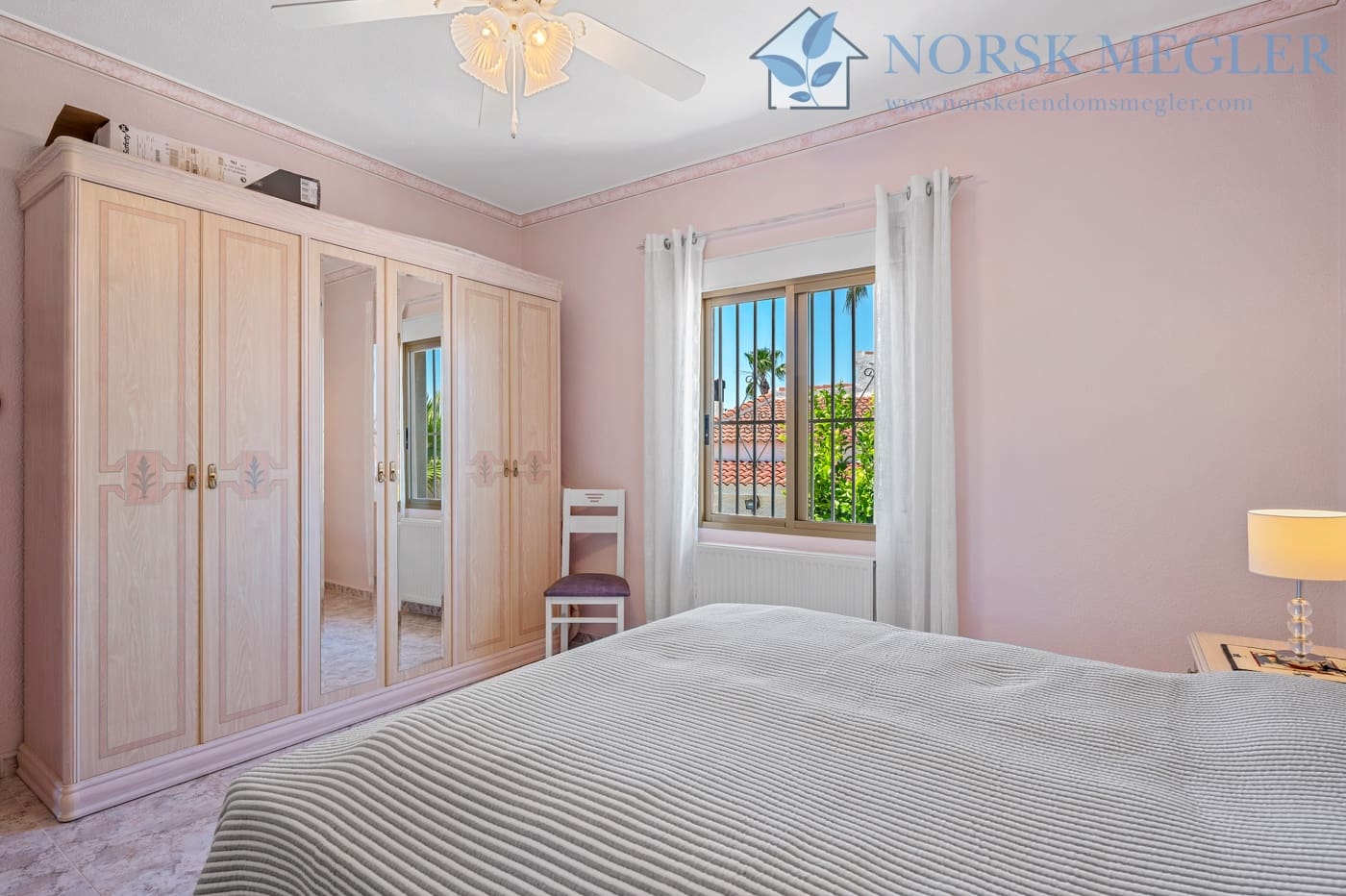 3 slaapkamer Villa te koop in Ciudad Quesada met zwembad garage - € 559.000 (Ref: 10004614)