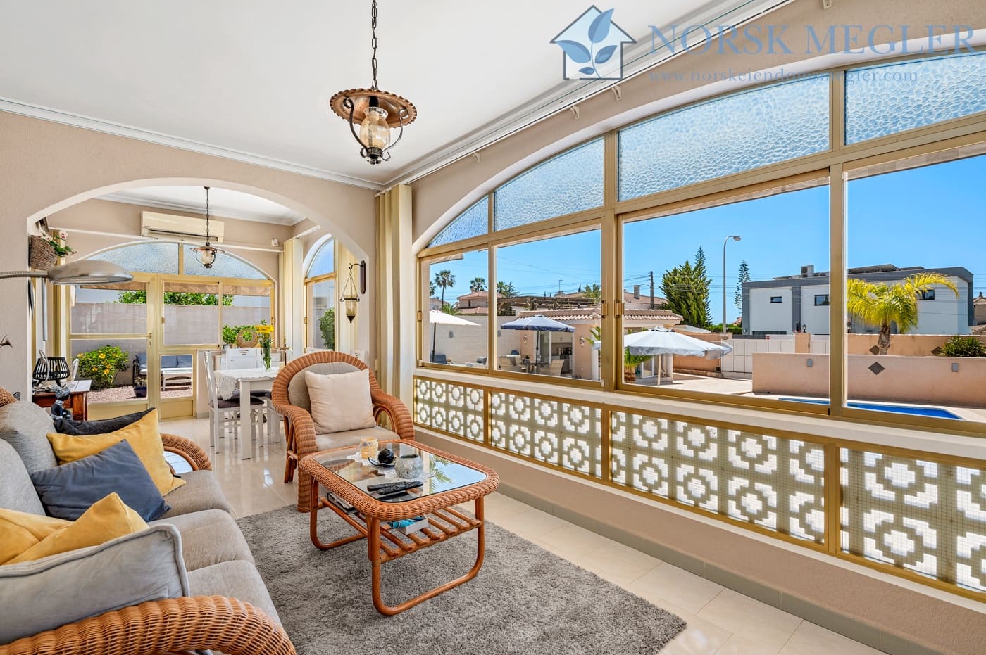 3 slaapkamer Villa te koop in Ciudad Quesada met zwembad garage - € 559.000 (Ref: 10004614)