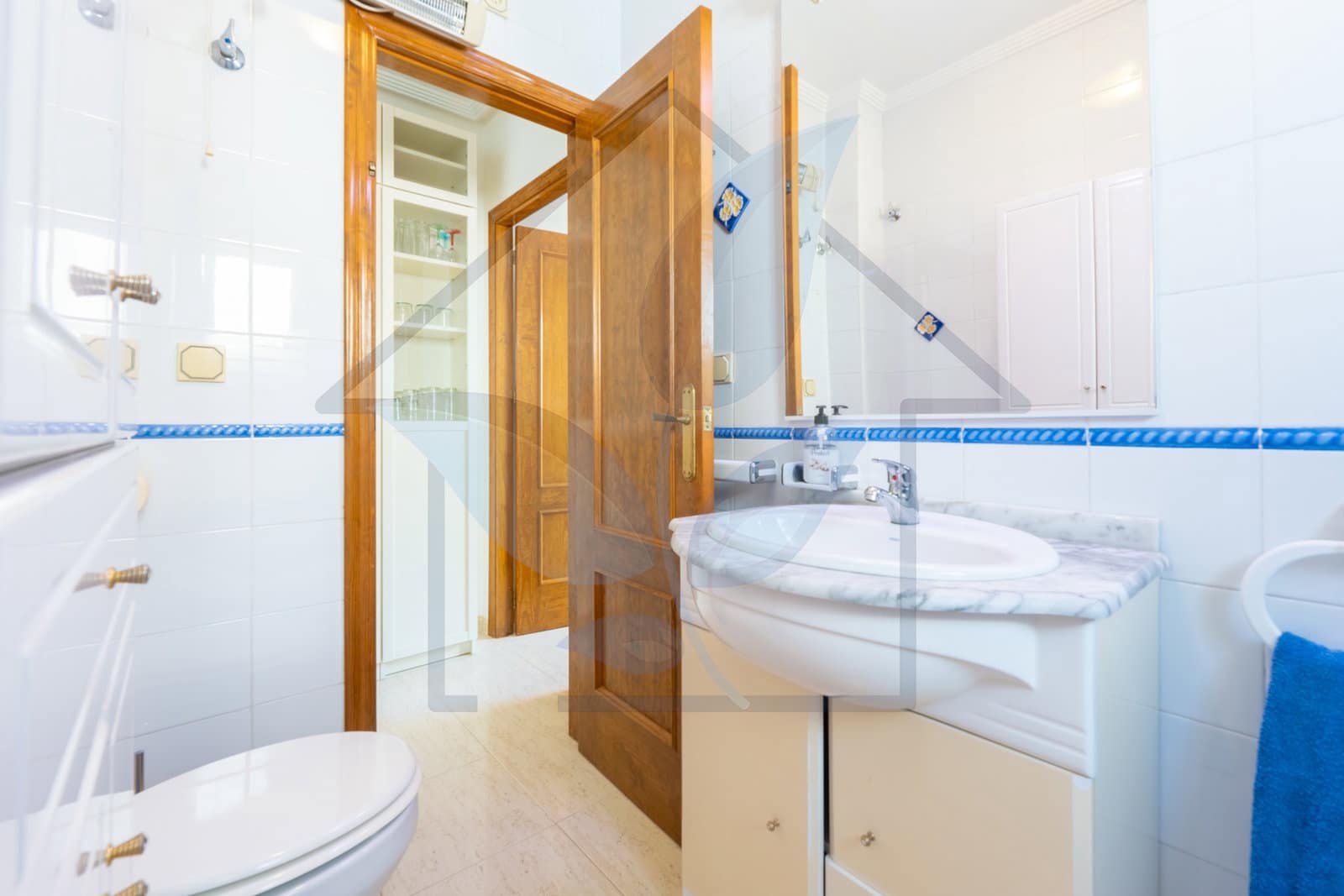 3 camera da letto Villa in vendita in Orihuela Costa con piscina garage - 330.000 € (Rif: 10004616)