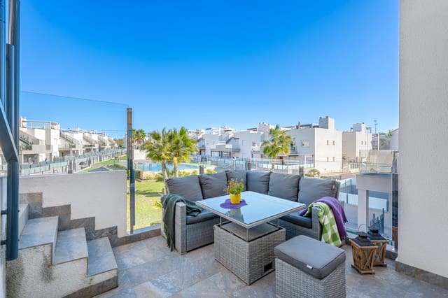 2 makuuhuone Kattohuoneisto myytävänä paikassa El Chaparral - La Siesta - La Torreta, Torrevieja mukana uima-altaan 
autotalli - 279 000 € (Ref: 10004618)