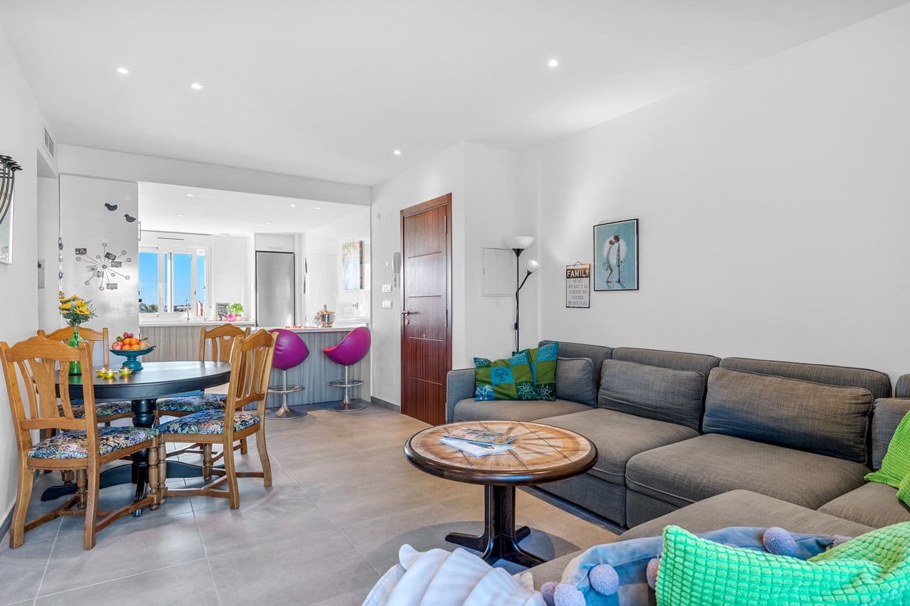 2 sypialnia Penthouse na sprzedaż w Torrevieja z basenem garażem - 279 000 € (Ref: 10004618)