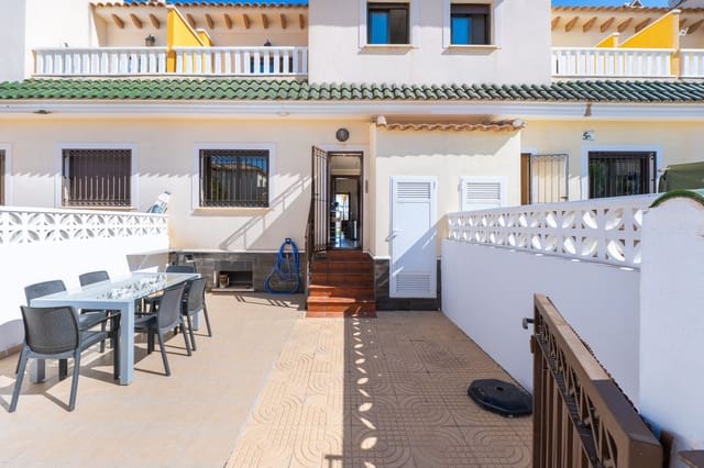 3 bedroom Townhouse for sale in Rojales with pool garage - € 295,000 (Ref: 10034240)