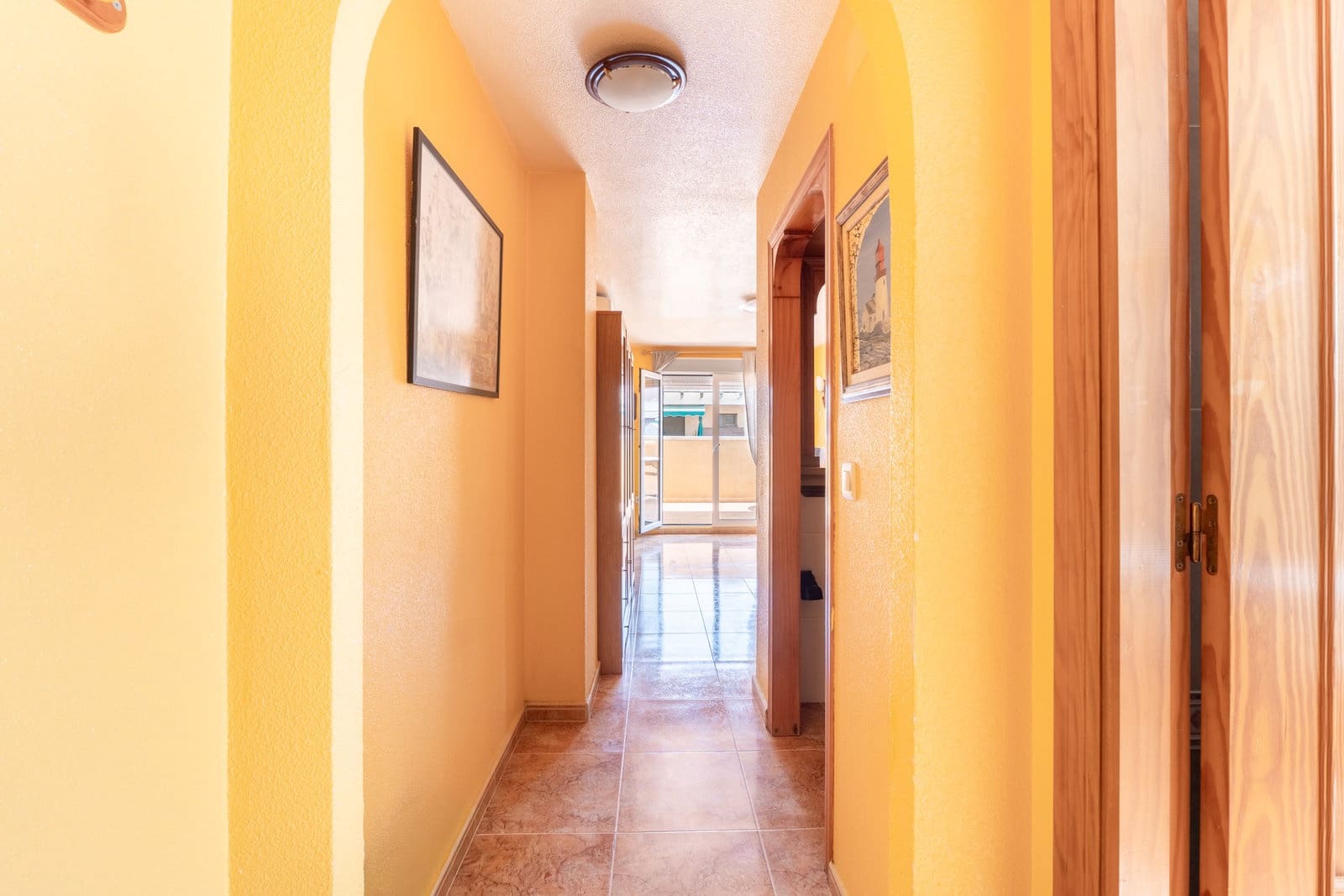 2 bedroom Penthouse for sale in Torrevieja with pool - € 135,000 (Ref: 10091489)