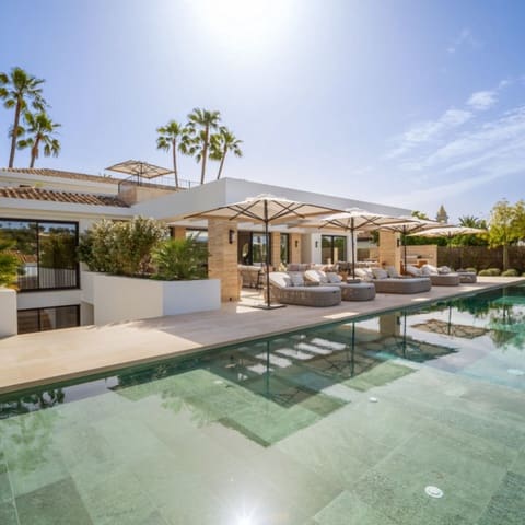 6 sypialnia Willa na sprzedaż w Nueva Andalucia, Marbella z basenem - 8 650 000 € (Ref: 9319405)